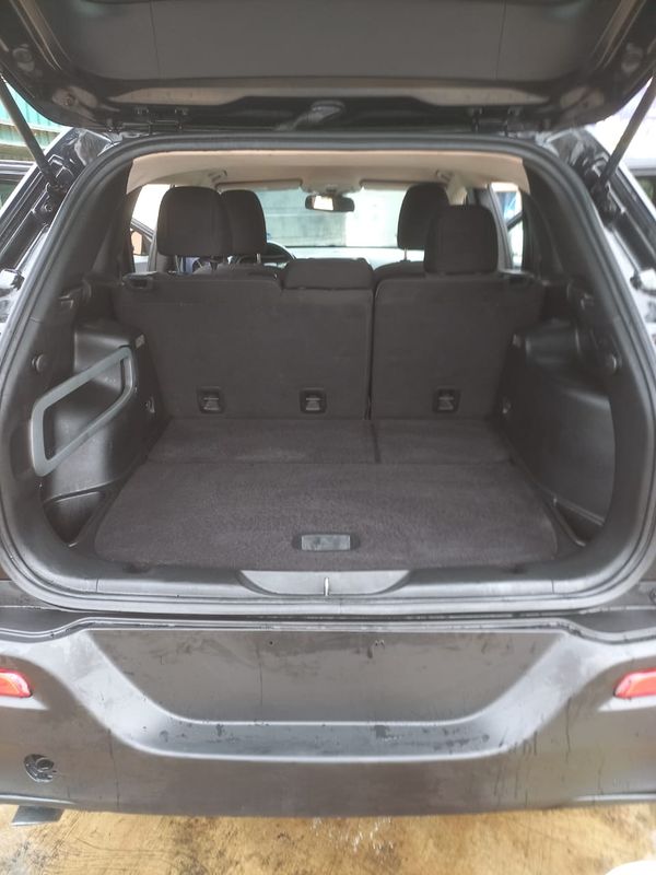 Thumbnail 9 of 2015 JEEP Cherokee